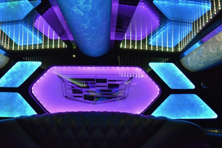 Cadillac Escalade Stretch Limousine WS-16 — gallery