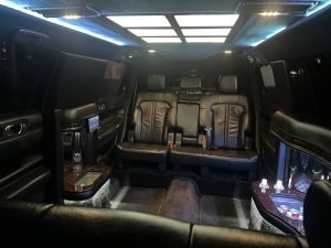 Lincoln MKT 6